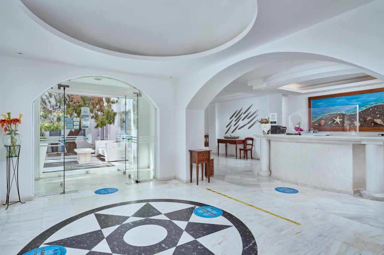 Meltemi Excelsior Suites Perissa  Exteriör bild